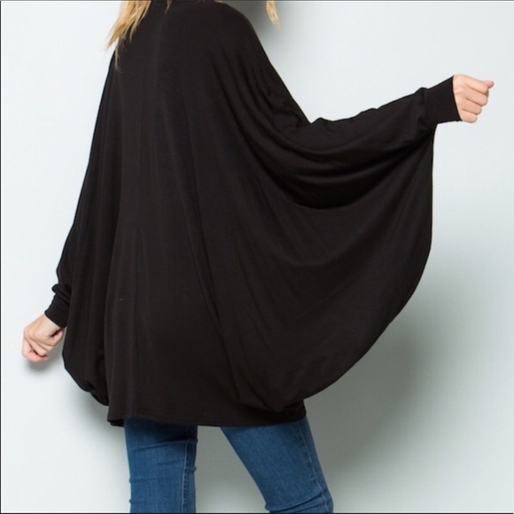 Poncho Style Tunic Top black and burgundy - Picture 4 of 4